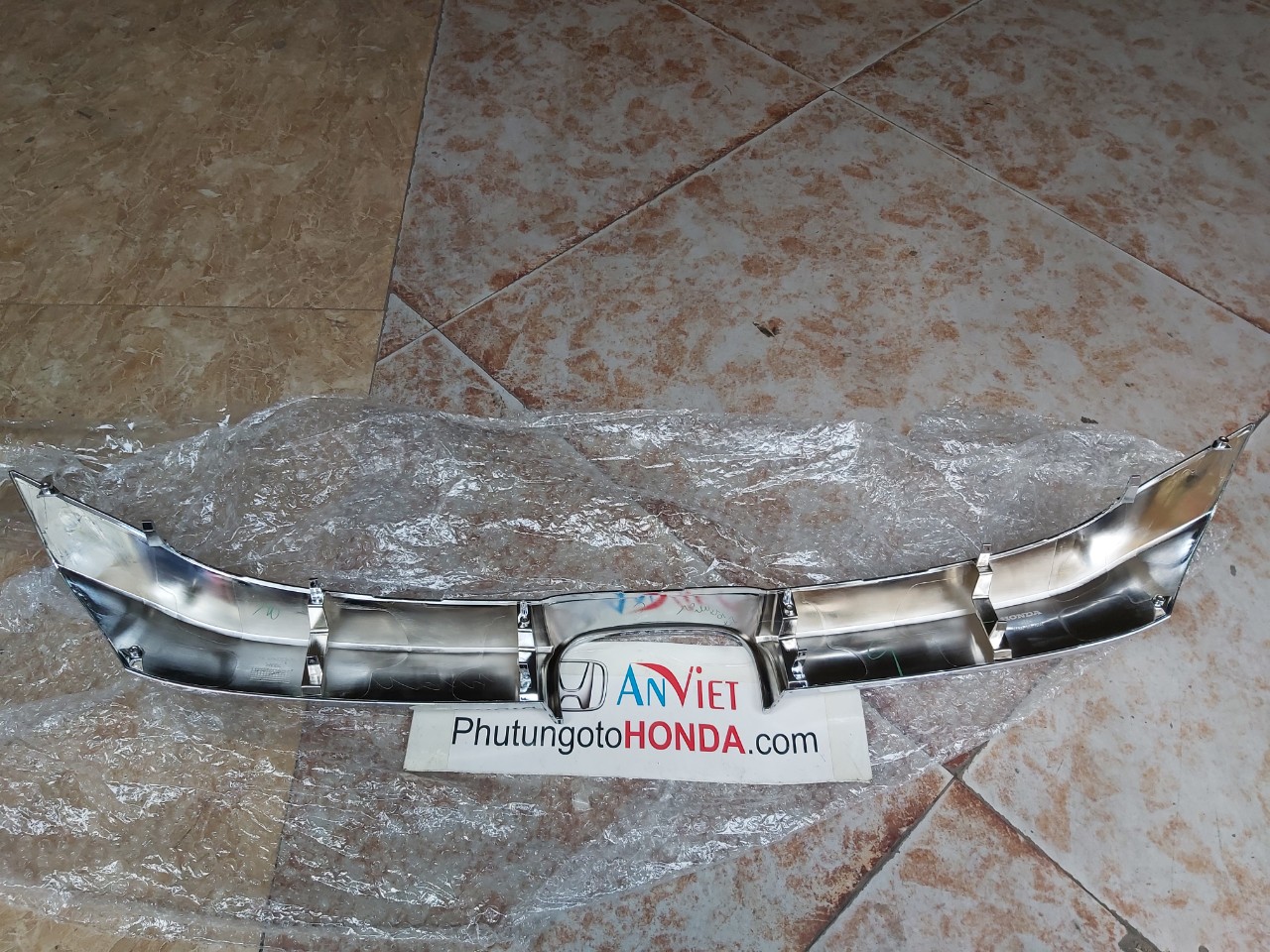 Ốp mạ mặt ca lăng xe Honda City 2018-2019